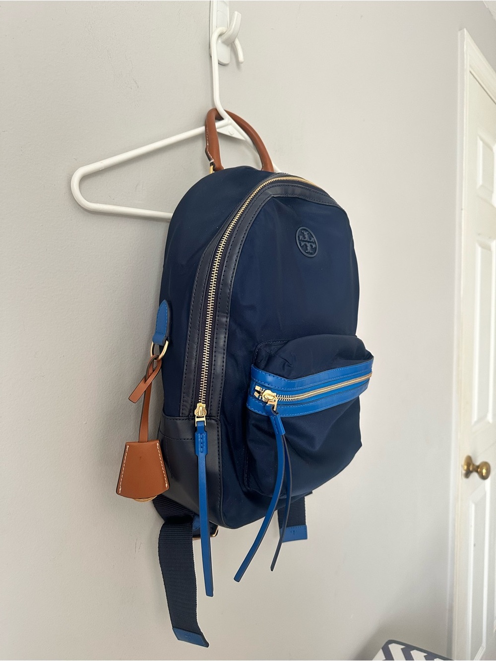 Tory Burch Navy Backpack with Bright Blue Trim and Tan Leather Handle - Picture 5 of 14